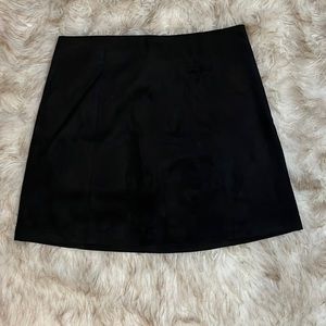 Faux suede black skirt